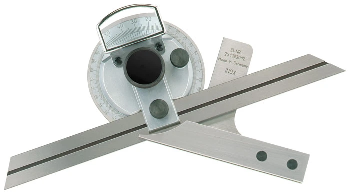 Universal bevel protractors with fine adjustment